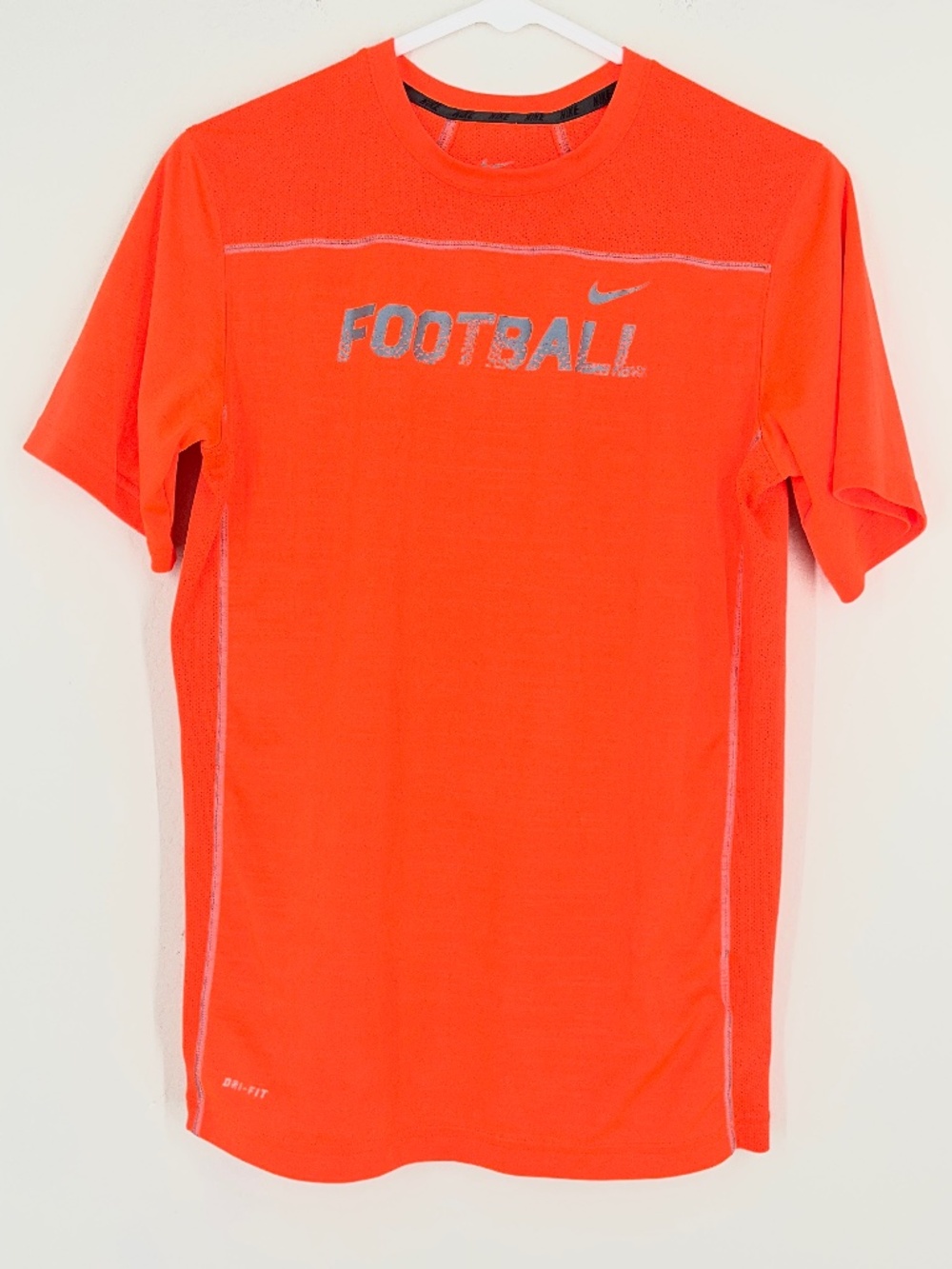 Nike Dri Fit Football T Shirt Women's Size XL Orange Activewear Outdoor